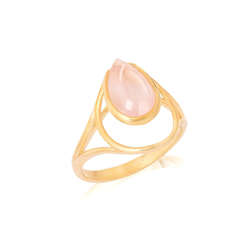 Ring with natural rose quartz, in gold