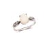 Ring mit ovalem Opal und Zirkonoxid, aus rhodiniertem Silber 925