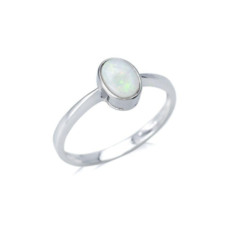 Anel com opala branca australiana oval natural, em prata 925 banhada a ródio