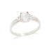 Anillo con ópalo blanco australiano ovalado natural, en plata 925 rodiada