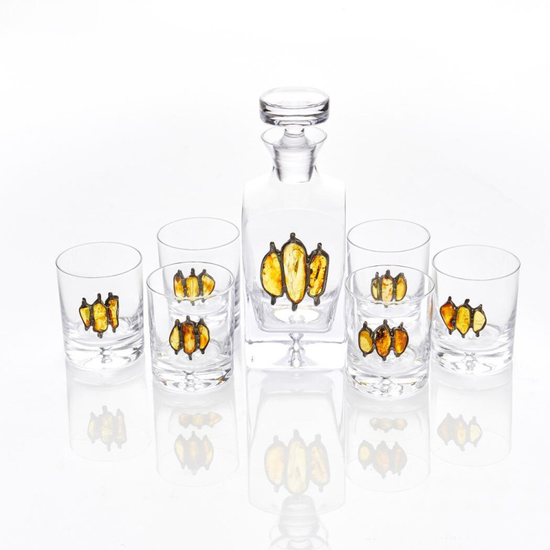 Set van 6 whiskyglazen, 1 karaf, met ingelegd amber