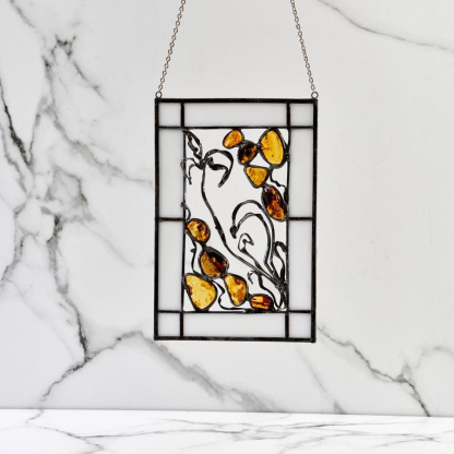 Vidriera de color ámbar y metal, 14×21 cm