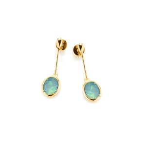 Oorknopjes met ovaal doublet blauwe opaal, in 925 goudkleurige zilver