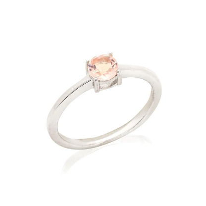 Round ring with round natural rose quartz, in 925 rhodium silver