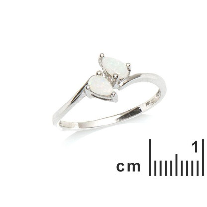 Ring met natuurlijke witte opaal uit Australië, in gerhodineerd zilver 925