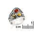 Anello multipietra con ambra multicolore del Mar Baltico, argento antico