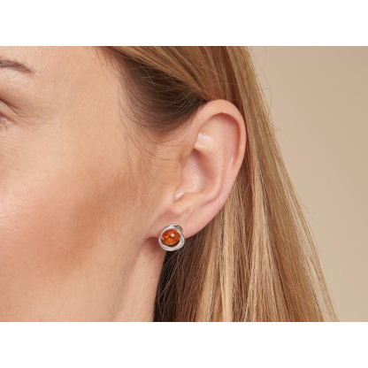 Clous d'oreilles avec ambre cognac de la mer Baltique rond, argent rhodié 925