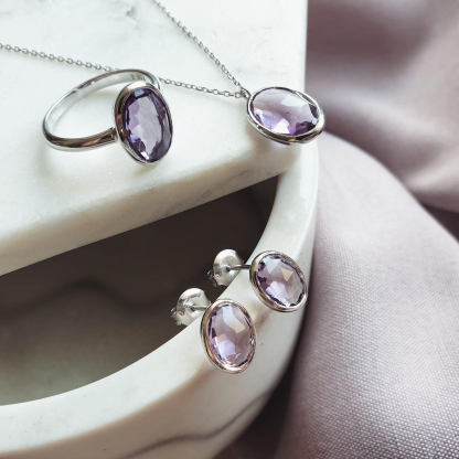 Bague avec améthyste violette naturelle, en argent rhodié 925