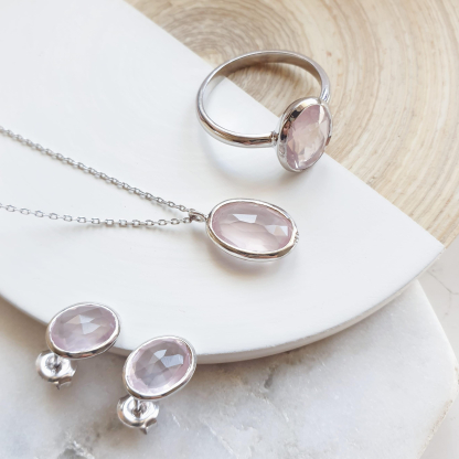 Earrings with natural oval rose quartz, in 925 rhodium silver