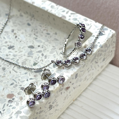 Boucles d'oreilles avec améthyste violette naturelle, en argent rhodié 925