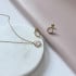 Brincos com quartzo rosa natural, em prata dourado 925
