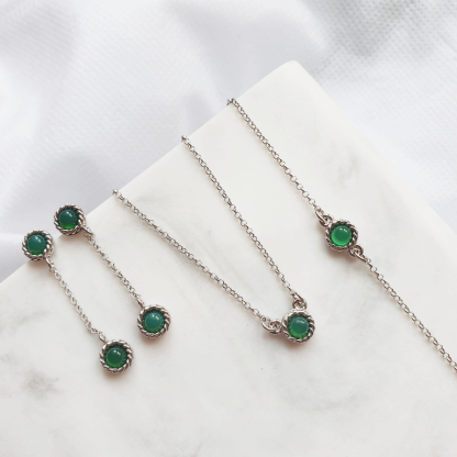 Collana tonda con agata naturale tinta verde, argento 925, lunghezza 40+5cm