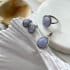 Anello con agata laccio blu naturale ovale, in argento 925 rodiato