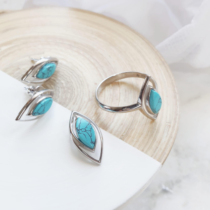 Ring mit rekonstituiertem Naturtürkis aus rhodiniertem 925er Silber