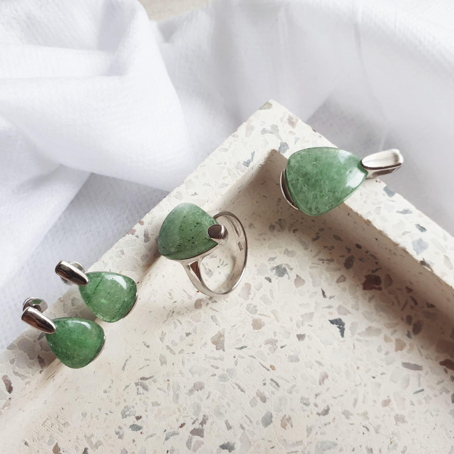 Boucles D'Oreilles Clous En Aventurine Vert - Fermoirs En Argent 925/1000 - Neuf Avec Étiquettes - Bien-Être