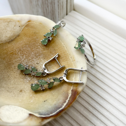 Ring with natural green aventurine, in 925 rhodium silver