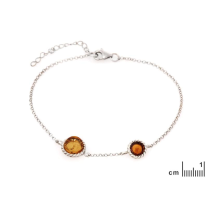 Armband met rond cognac amber, in 925 gerhodineerd zilver, lengte 17+3 cm