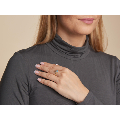 Bague avec topaze bleue naturelle, en or 750
