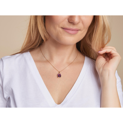 Colgante con amatista violeta natural, en oro 750