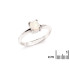 Inel cu opal natural oval alb australian, din argint 925 placat cu rodiu