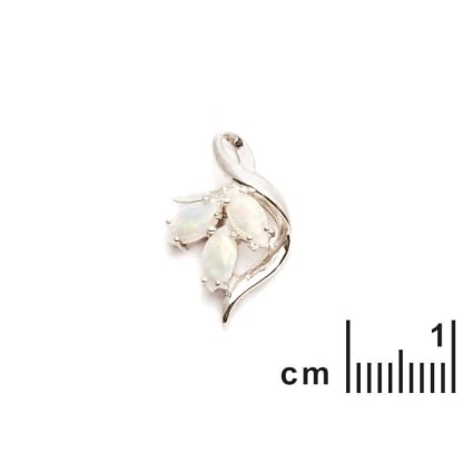 화이트 셔틀 오팔이 세팅된 펜던트, 925 로듐 도금 실버 소재, 높이 1.8 cm