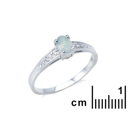 Inel cu opal oval și oxid de zirconiu, din argint 925 placat cu rodiu