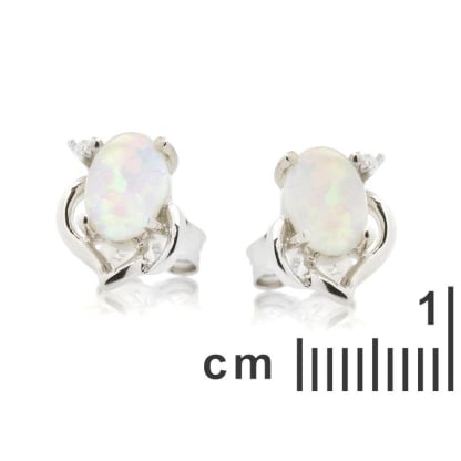 Orecchini con opale bianco naturale ovale, in argento 925 rodiato