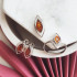 Boucles d'oreilles avec ambre cognac naturel, en argent rhodié 925