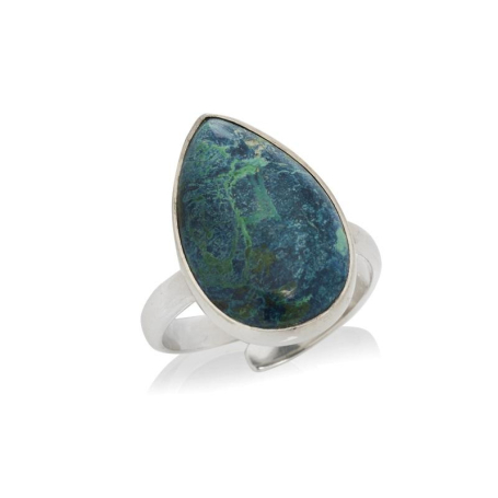 Ring with natural blue shattuckite, in rhodium silver 925
