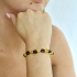 Bracelet avec ambre multicolore naturel de la mer Baltique olive, longueur 18 cm