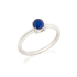 Anillo redondo con zafiro azul natural redondo, en plata 925 rodiada