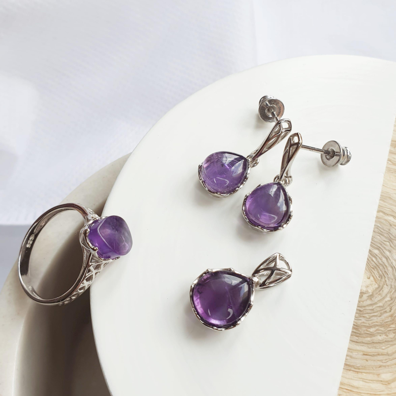 Orecchini pendenti in ametista naturale, in argento rodiato 925, 1x2,2 cm — foto 2