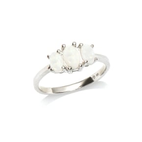 Anello in opale australiano bianco ovale naturale, in argento rodiato 925