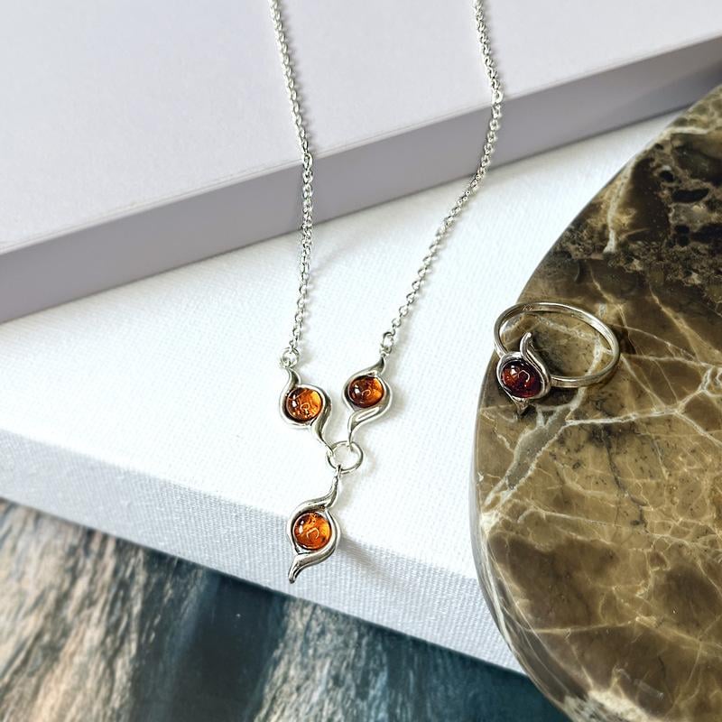 Collana in ambra baltica cognac tonda naturale, in argento 925, 42+4 cm