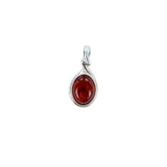 Pendentif avec ambre cognac...