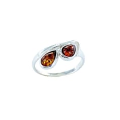 Bague avec ambre cognac...