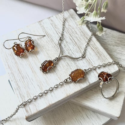 Boucles d'oreilles pendantes avec ambre cognac, argent 925, 8x12 mm