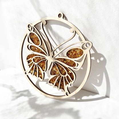 Amber butterfly charging plate, diameter 11 cm