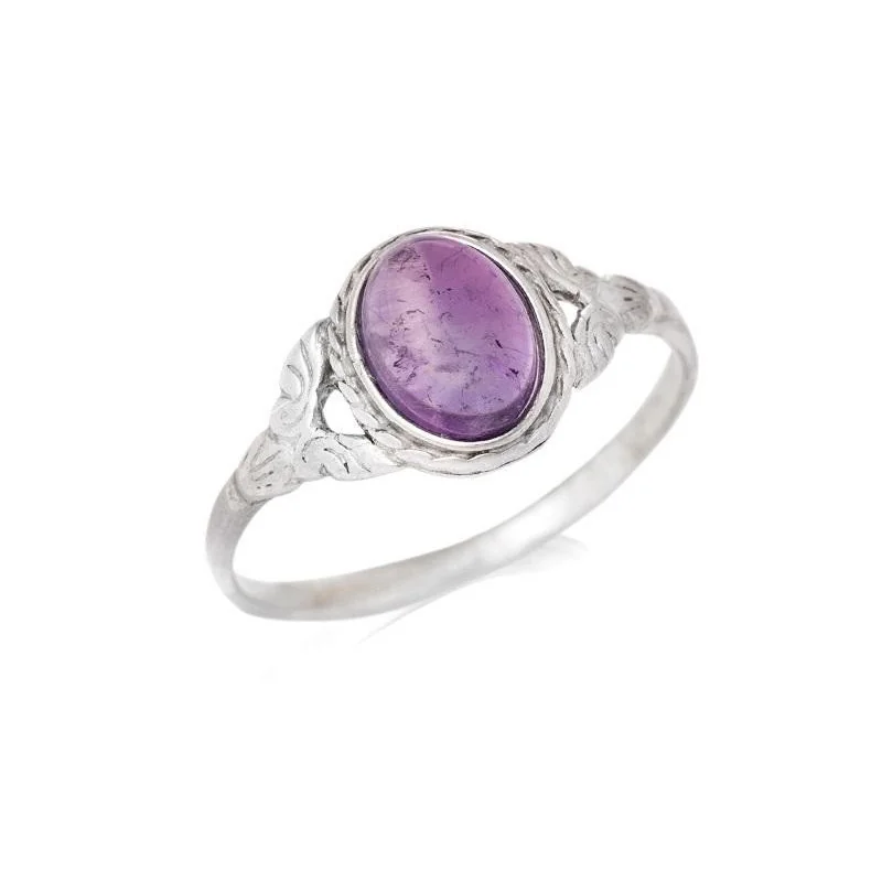 Ring with natural oval purple amethyst, in aged 925 silver