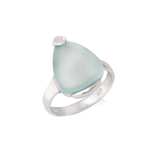 Ring with natural aqua tinted agate, in rhodium-plated silver 925