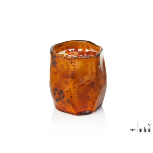 Ceramic candle with amber