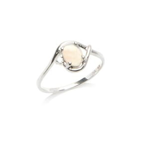 Anello con opale e ossido di zirconio, in argento 925 rodiato