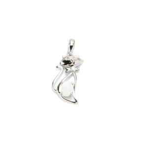 Pendentif chat avec opale ovale et oxyde de zirconium, en argent rhodié 925