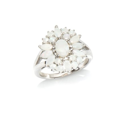 Anello con opale bianco naturale proveniente dall'Australia, in argento 925 rodiato