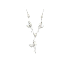 Collier avec opale blanche,...
