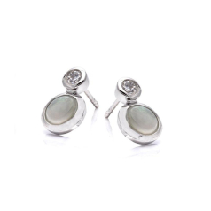 Clous d'oreilles avec opale...