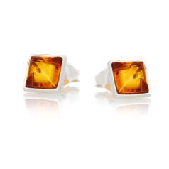 Stud earrings with natural...