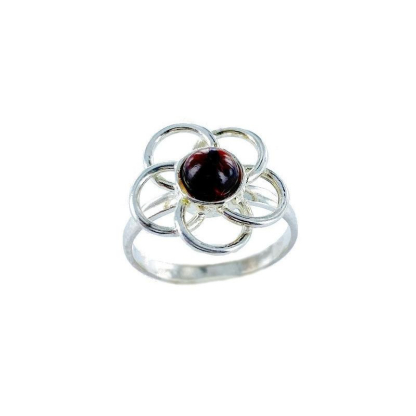 Ring met natuurlijk cognac amber uit de Baltische Zee, gemaakt van gerhodineerd zilver 925