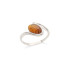 Anel com âmbar conhaque natural do oval do Mar Báltico, feito de prata 925 banhada a ródio