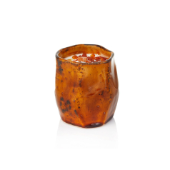 Vela de cerámica con ámbar.